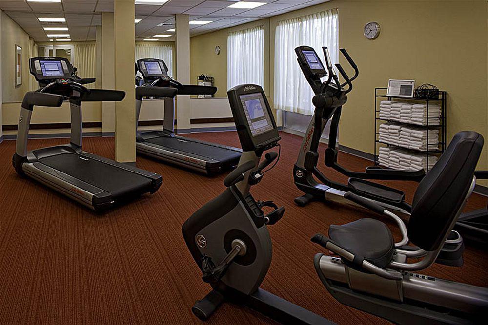 Hyatt Place Louisville-East Instalações foto