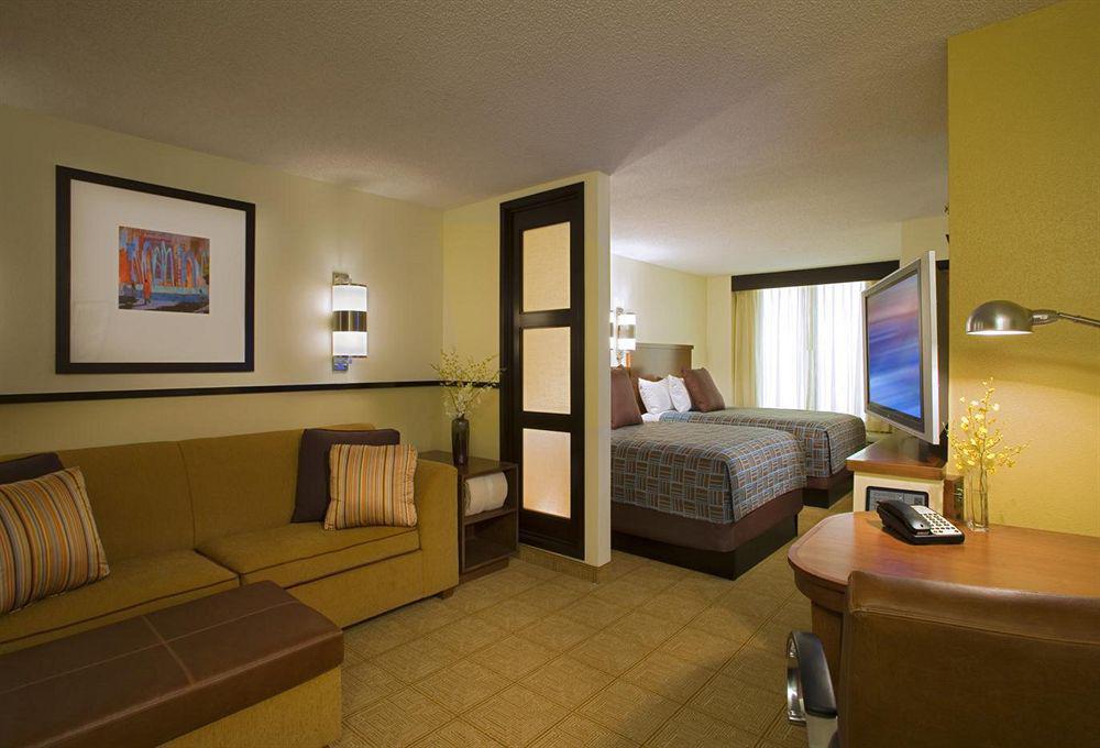Hyatt Place Louisville-East Quarto foto